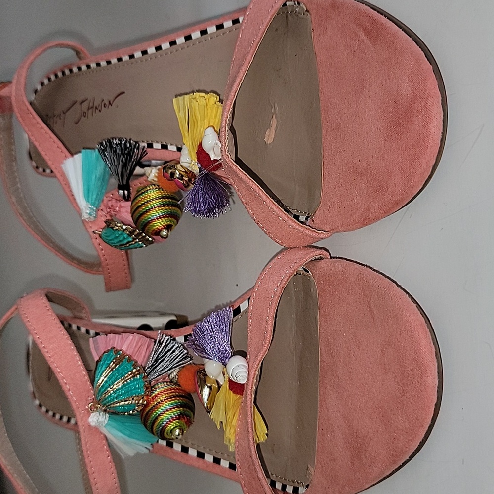 BETSEY JOHNSON DYNAH EMBELLISHED BLOCK HEEL SANDALS - Picture 11 of 12